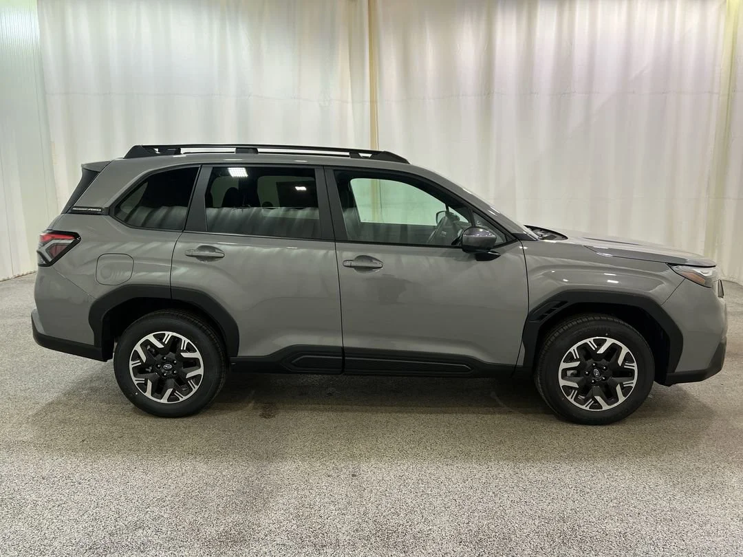 New 2026 River Rock Pearl Subaru Premium image 5