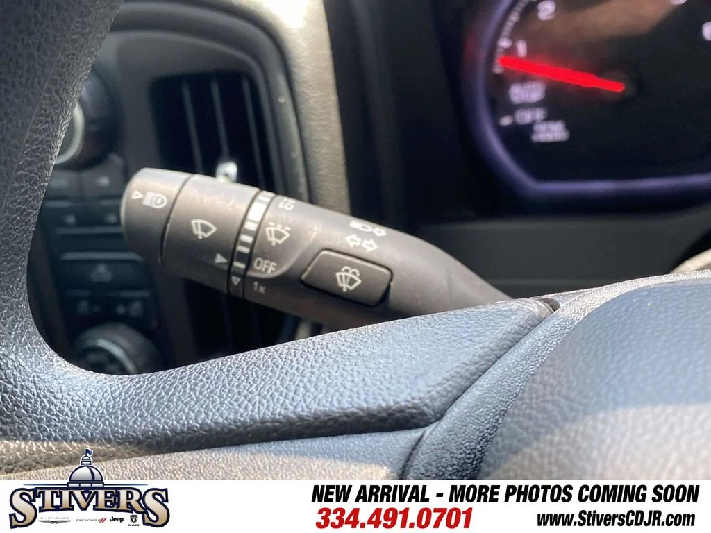 Used 2024 White Chevrolet Custom Trail Boss image 29