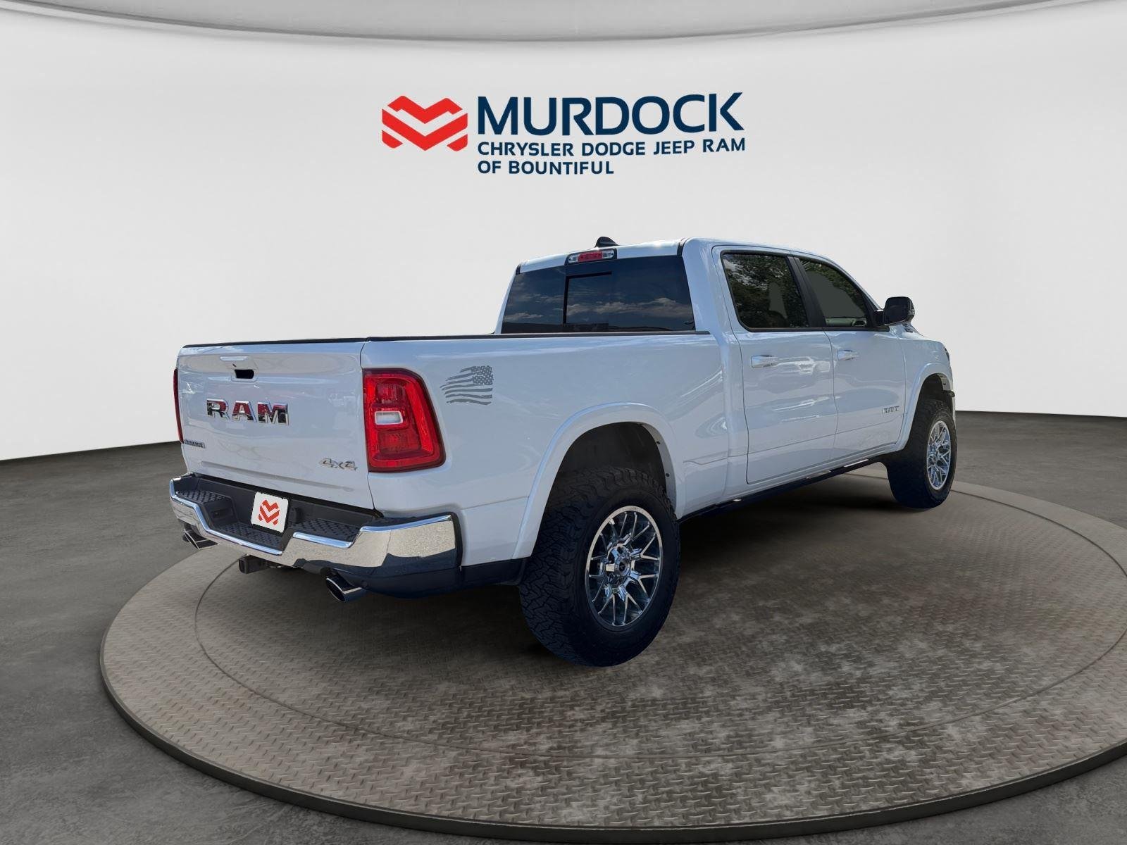 Used 2025 Ivory White Tri-Coat Pearlcoat Ram Laramie image 5