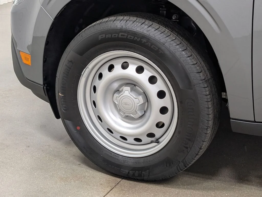 New 2026 Carbonized Gray Metallic Ford XL image 2