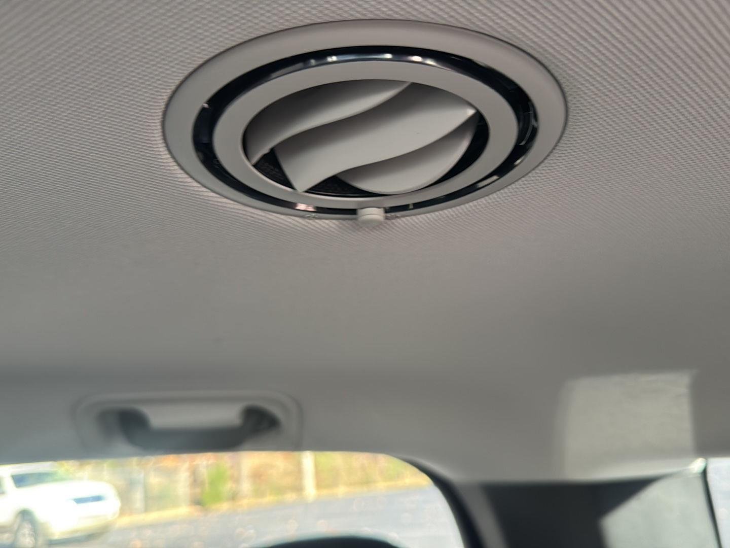 Used 2020 Steel Graphite Hyundai SE image 19