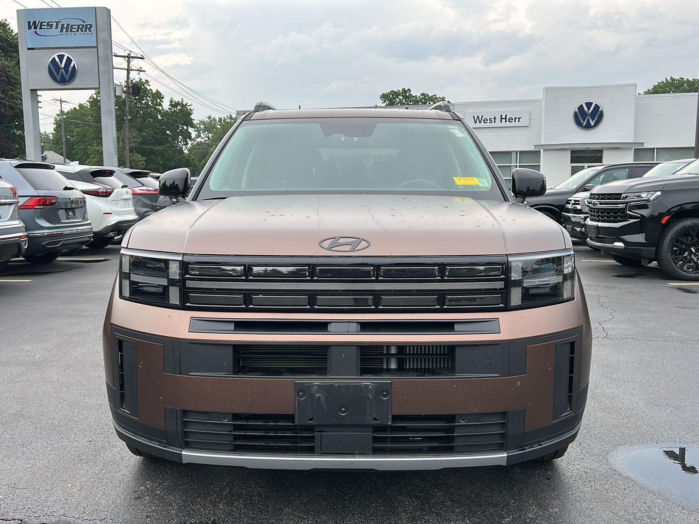 Used 2024 Earthy Brass Matte Hyundai XRT image 2
