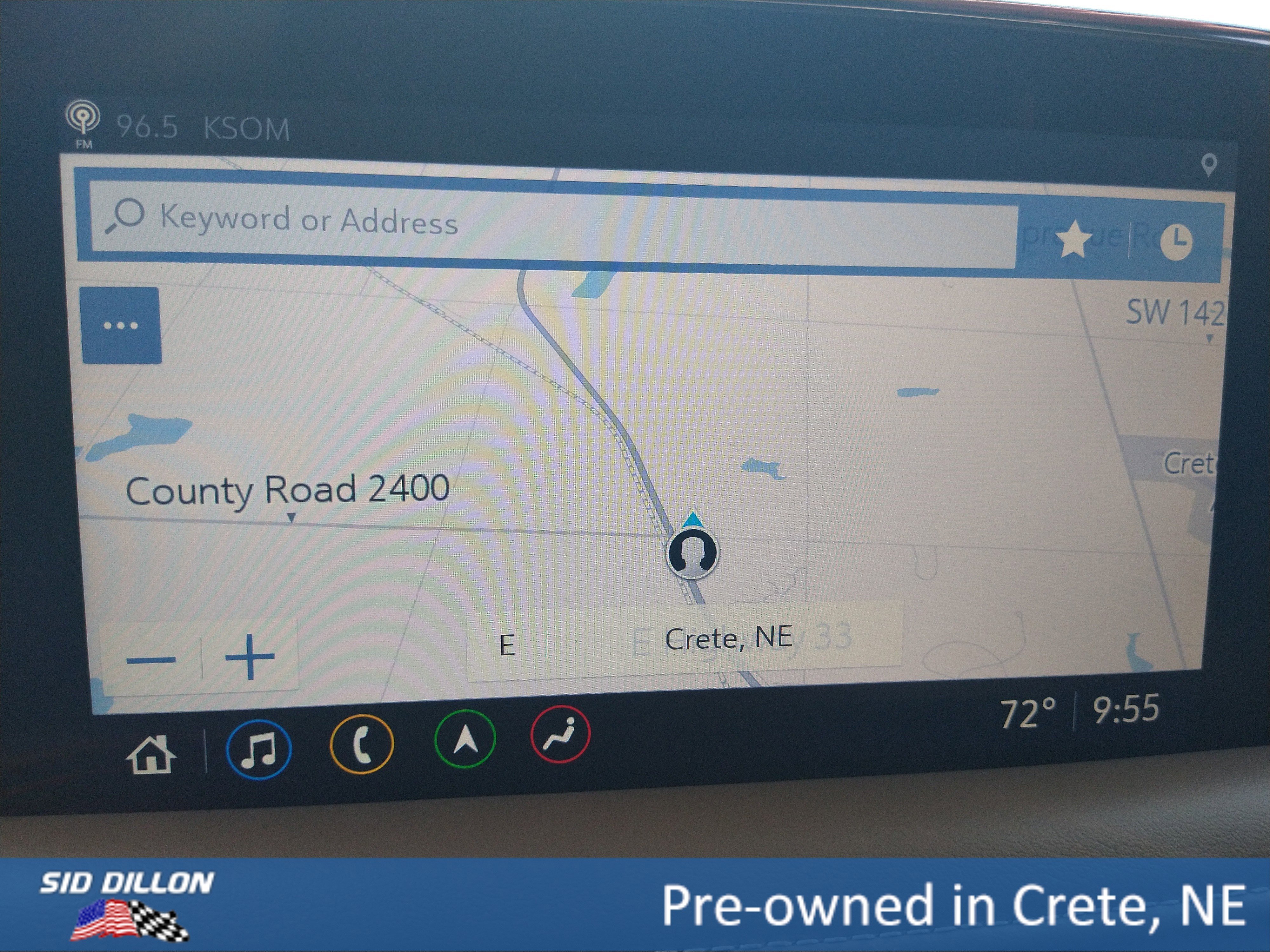 Used 2021 Black Chevrolet Premier image 9