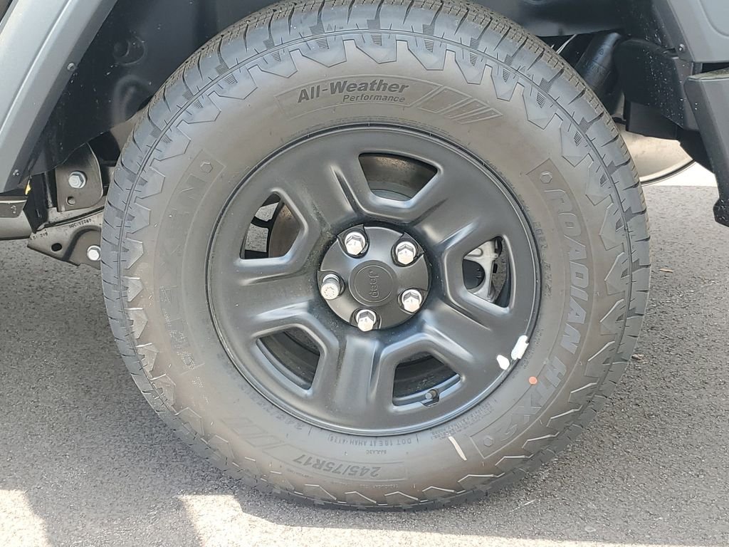New 2026 Black Clear-Coat Exterior Paint Jeep Sport image 5