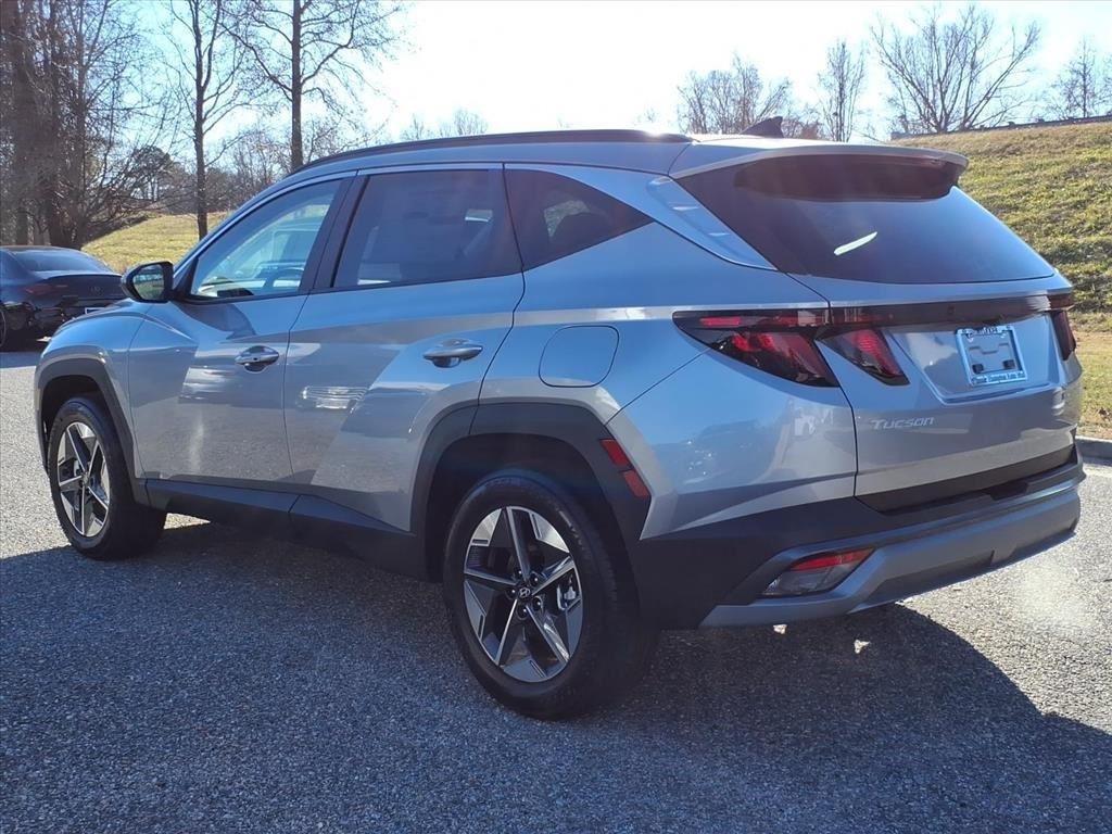 New 2026 Shimmering Silver Hyundai SEL AWD image 5
