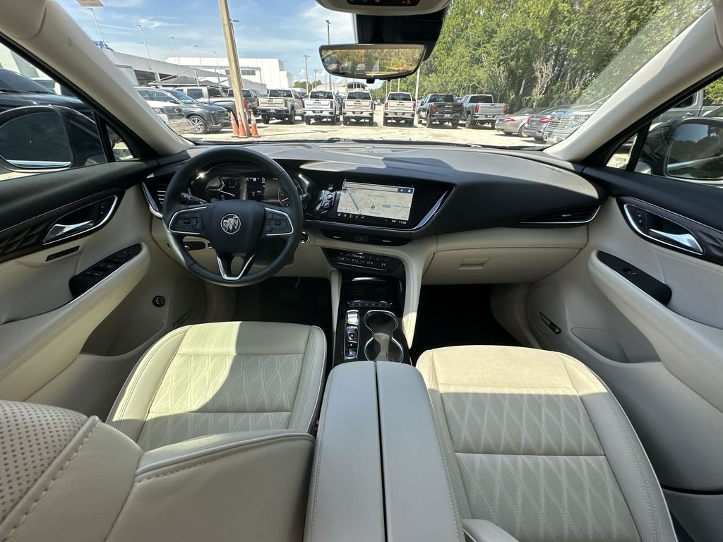 Used 2023 Ebony Twilight Metallic Buick Avenir image 21