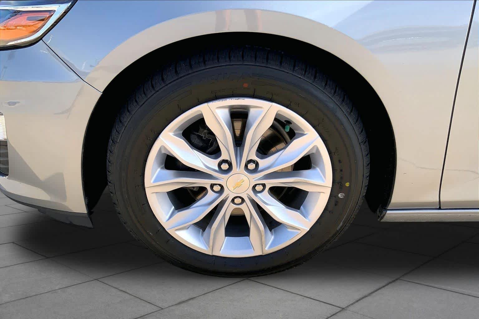 Used 2023 Sterling Gray Metallic Chevrolet LT image 10