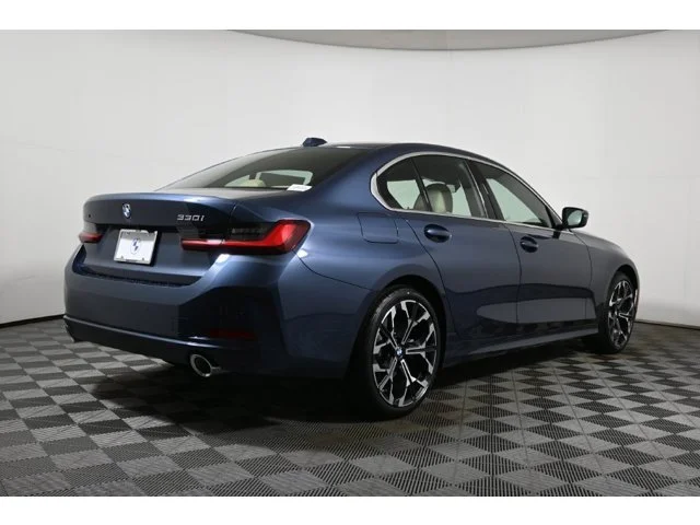 New 2026 Arctic Race Blue metallic BMW 330i xDrive image 7