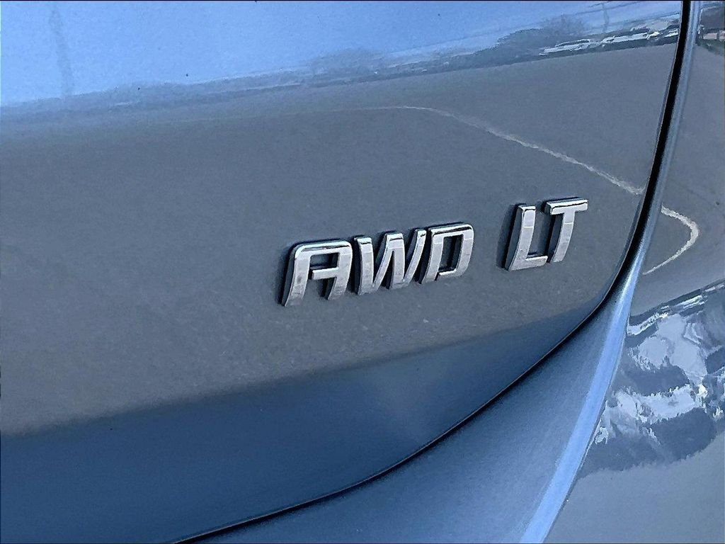 Used 2024 Gray Chevrolet LT image 29