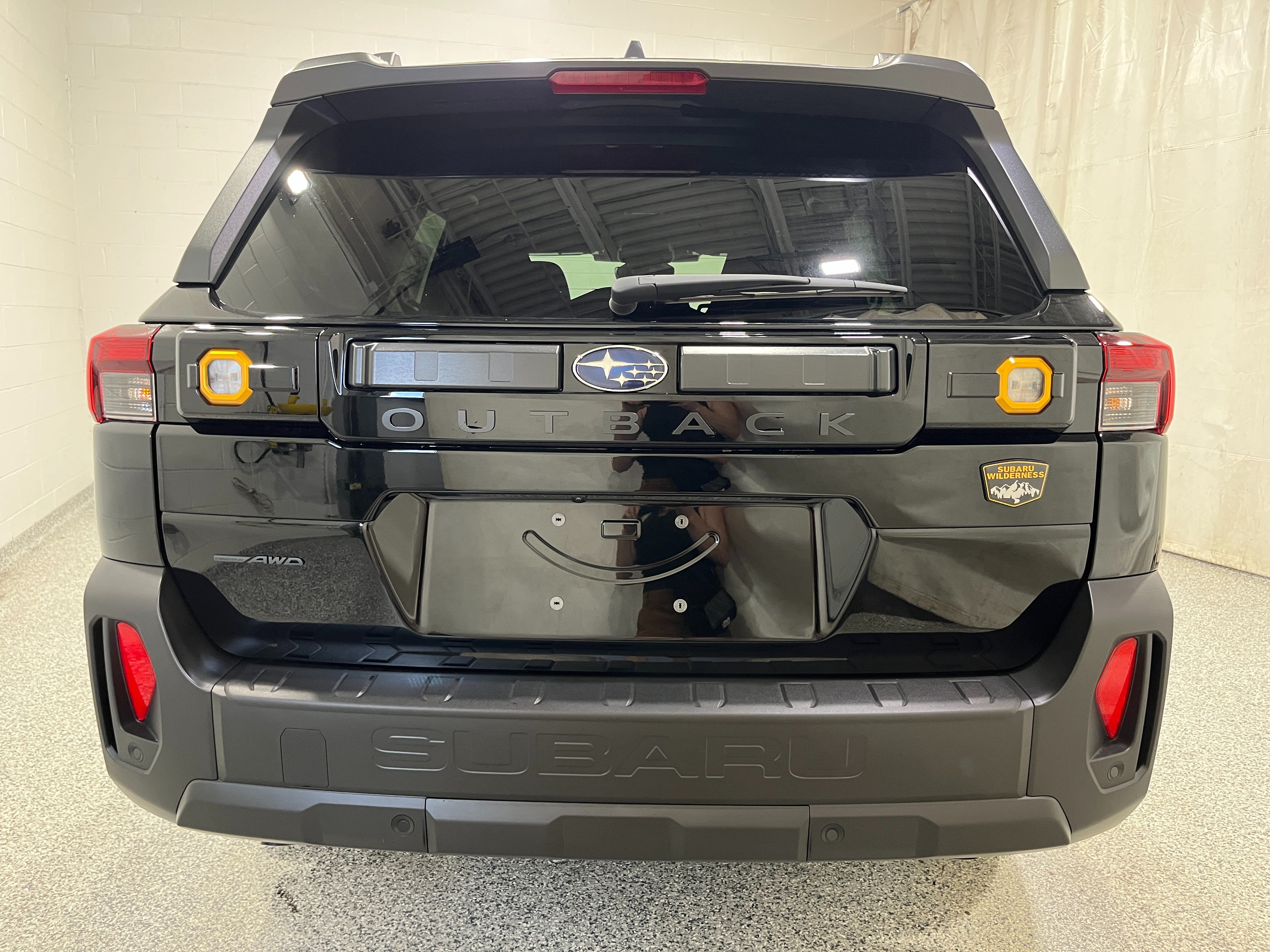 New 2026 CRYSTAL BLACK SILICA Subaru Wilderness image 4