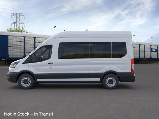 New 2025 Oxford White Ford Passenger Van XL image 3