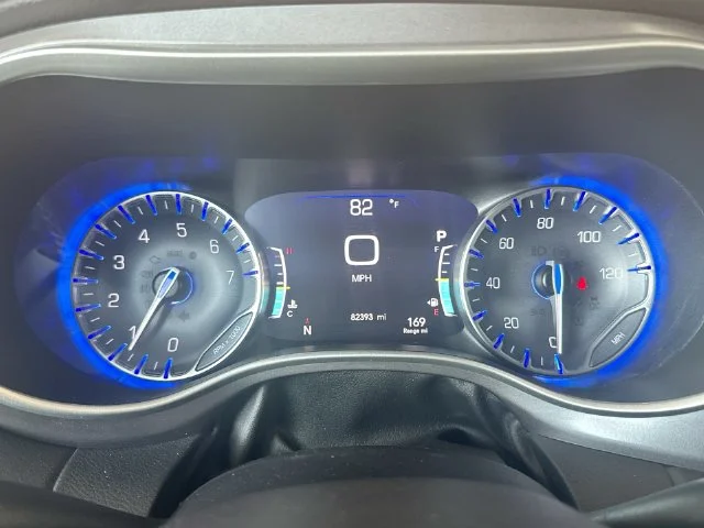 Used 2022 White Chrysler Touring L image 18
