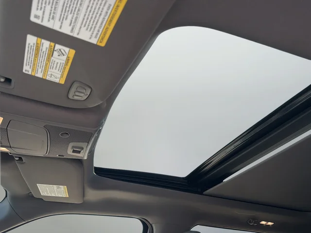 Used 2017 Silver Ford Lariat image 18