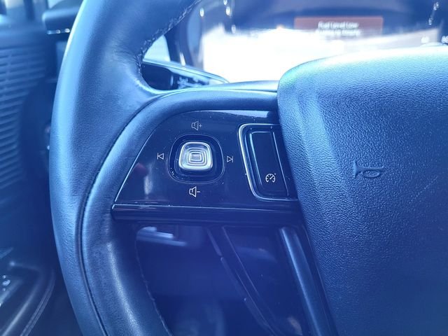 Used 2021 Silver Lincoln Standard image 24