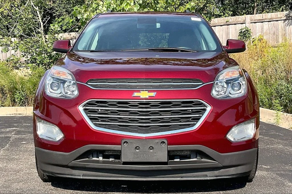 Used 2017 Red Chevrolet LT image 2