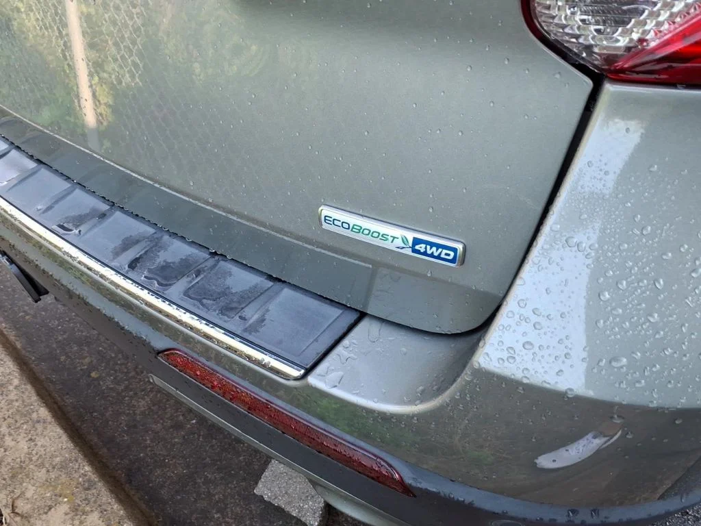 Used 2020 Green Ford Limited image 17