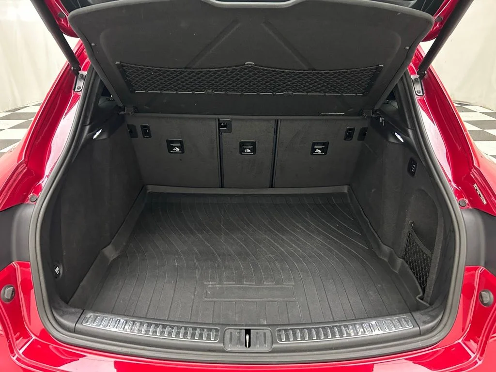 Used 2018 Red Porsche GTS image 9