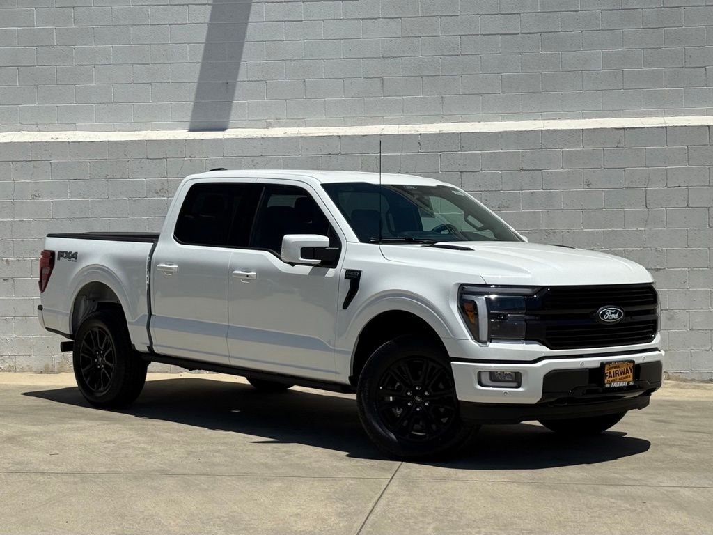 New 2026 Star White Metallic Tri-Coat Ford Platinum® image 1