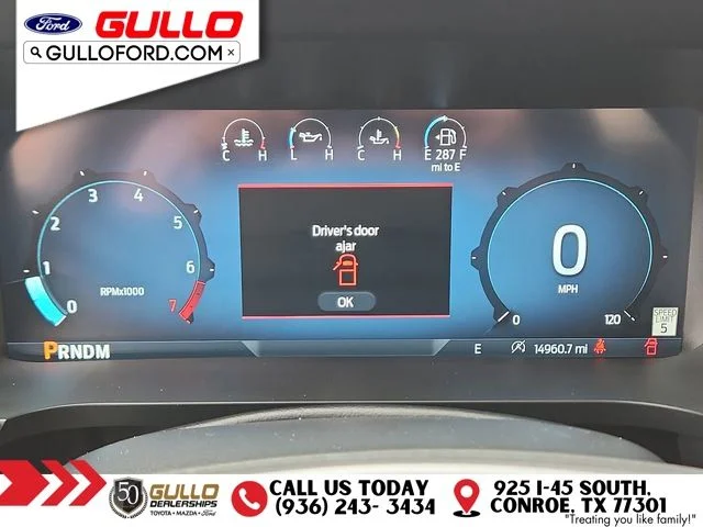 Used 2025 Gray Metallic Ford Lariat image 23