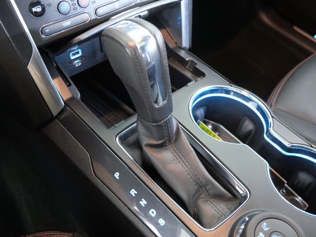 Used 2016 Red Ford Sport image 26