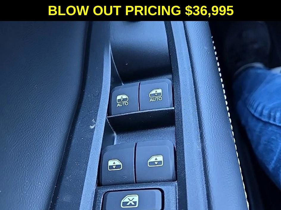 2025 Jeep Grand Cherokee Laredo - Photo 15