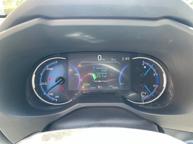 Used 2022 White Toyota Limited image 5