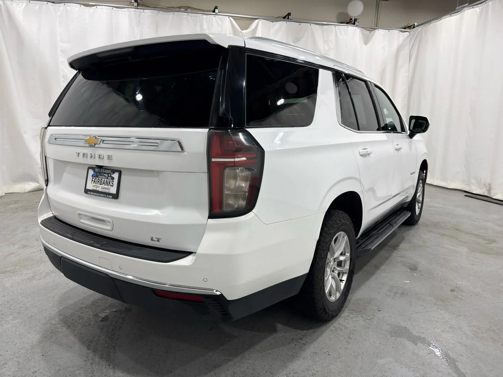 Used 2024 Summit White Chevrolet LT image 5