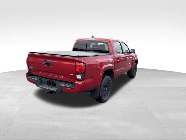 Used 2021 Red Toyota SR5 image 7