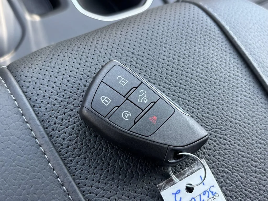 New 2026 Glacier White Tricoat GMC Denali image 27