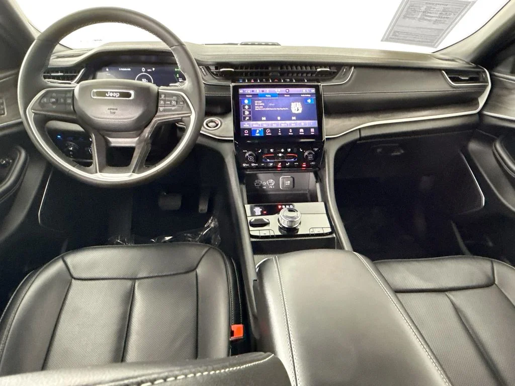 Used 2025 Black Jeep 4xe image 22