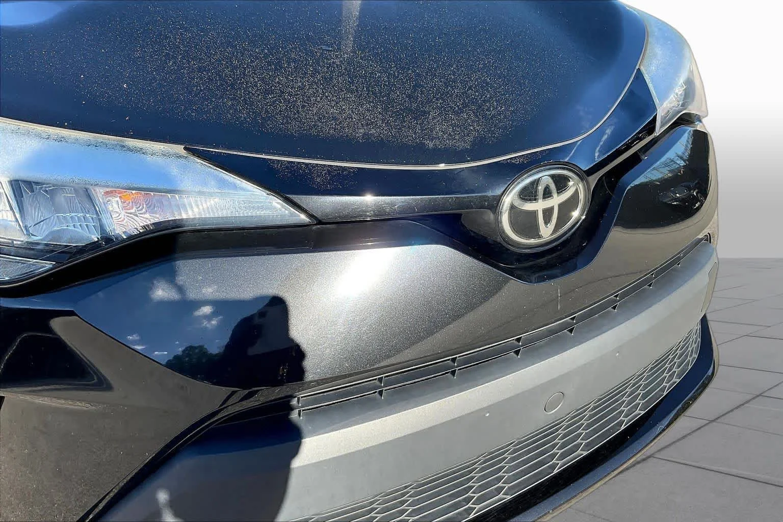 Used 2022 Black Sand Pearl Toyota XLE image 29