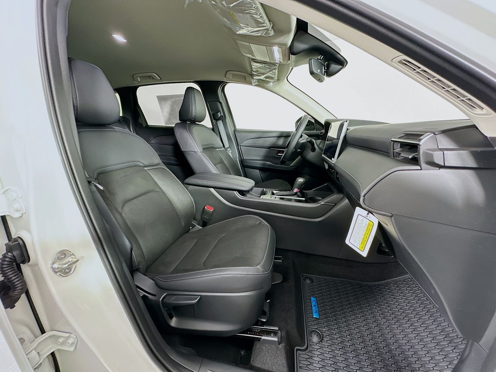 New 2026 Rhodium White Metallic Mazda 2.5 S Preferred AWD image 28