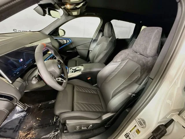 2026 BMW X3 M50 - Photo 22