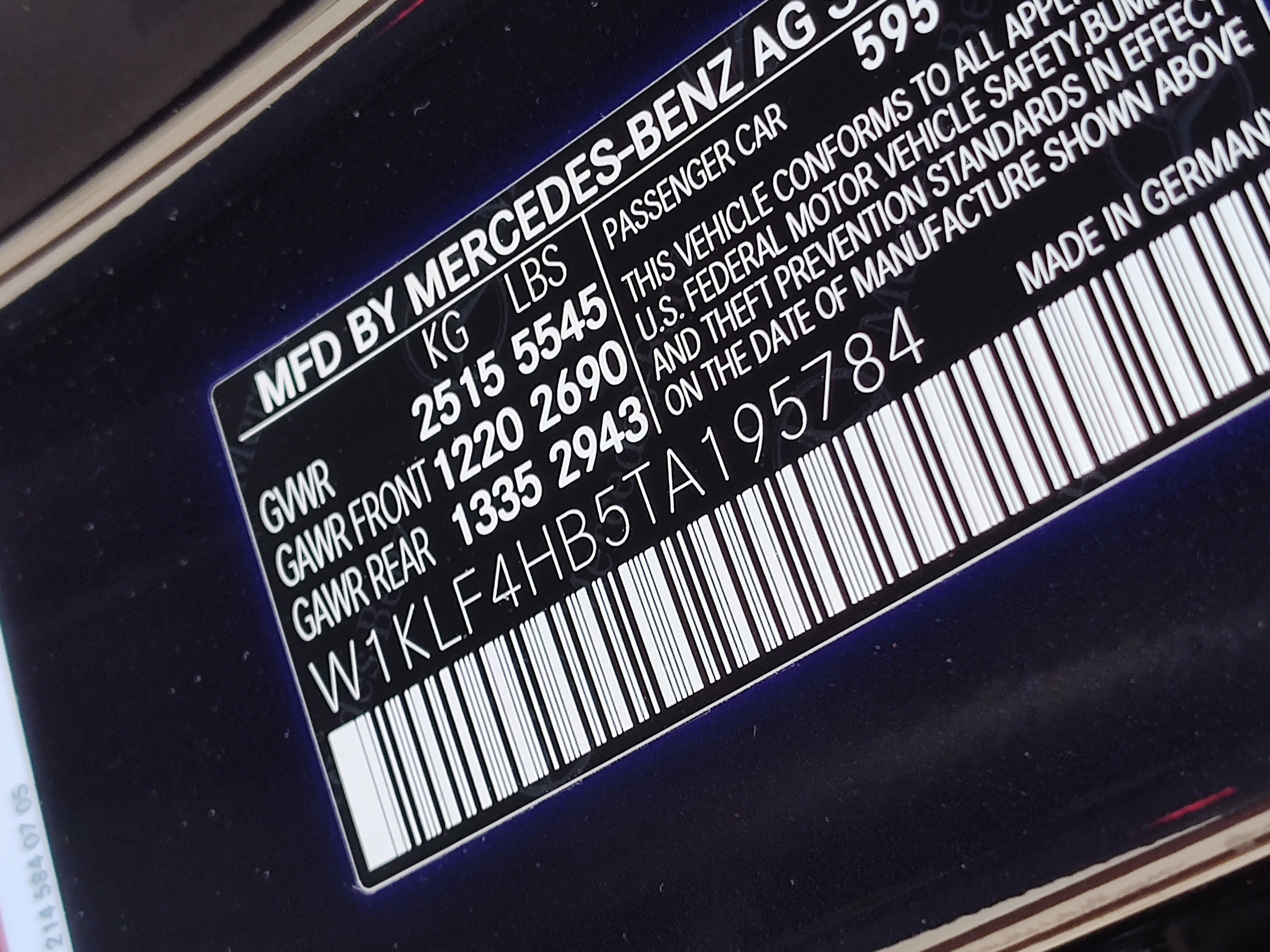 New 2026 Nautical Blue Metallic Mercedes-Benz E 350 image 27