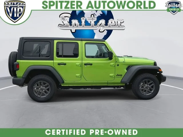 Used 2025 Green Jeep Sport S image 10
