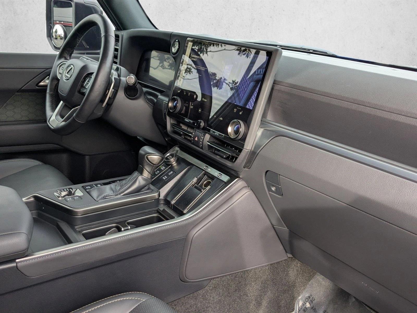 2024 Lexus GX Overtrail - Photo 21