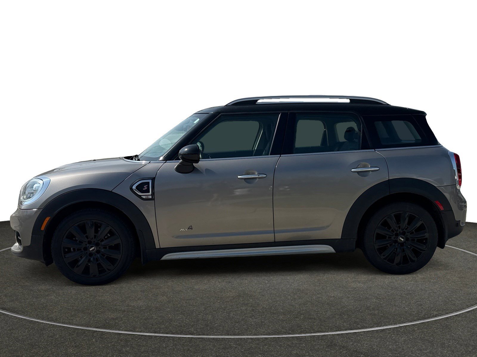 Used 2019 MINI Countryman S with VIN WMZYT5C54K3G91584 for sale in Clive, IA