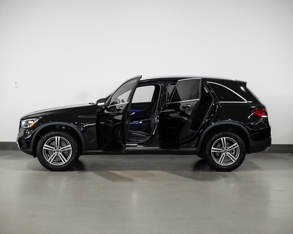Certified Used 2022 Black Mercedes-Benz GLC 300 image 3