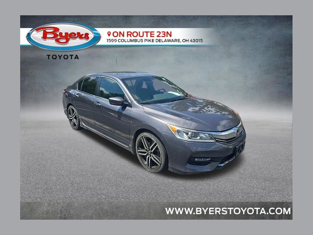 Used 2017 Modern Steel Metallic Honda Sport image 1