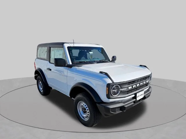 New 2026 Oxford White Ford Base image 7