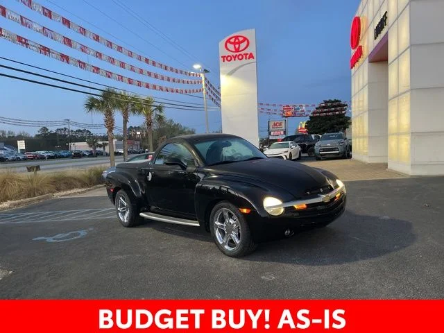 2005 Chevrolet SSR -'s photo