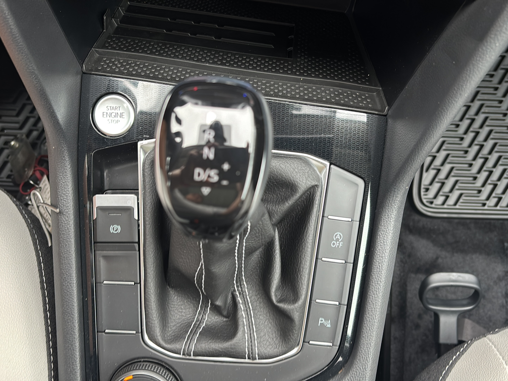 New 2026 Black Volkswagen 1.5T SE image 29