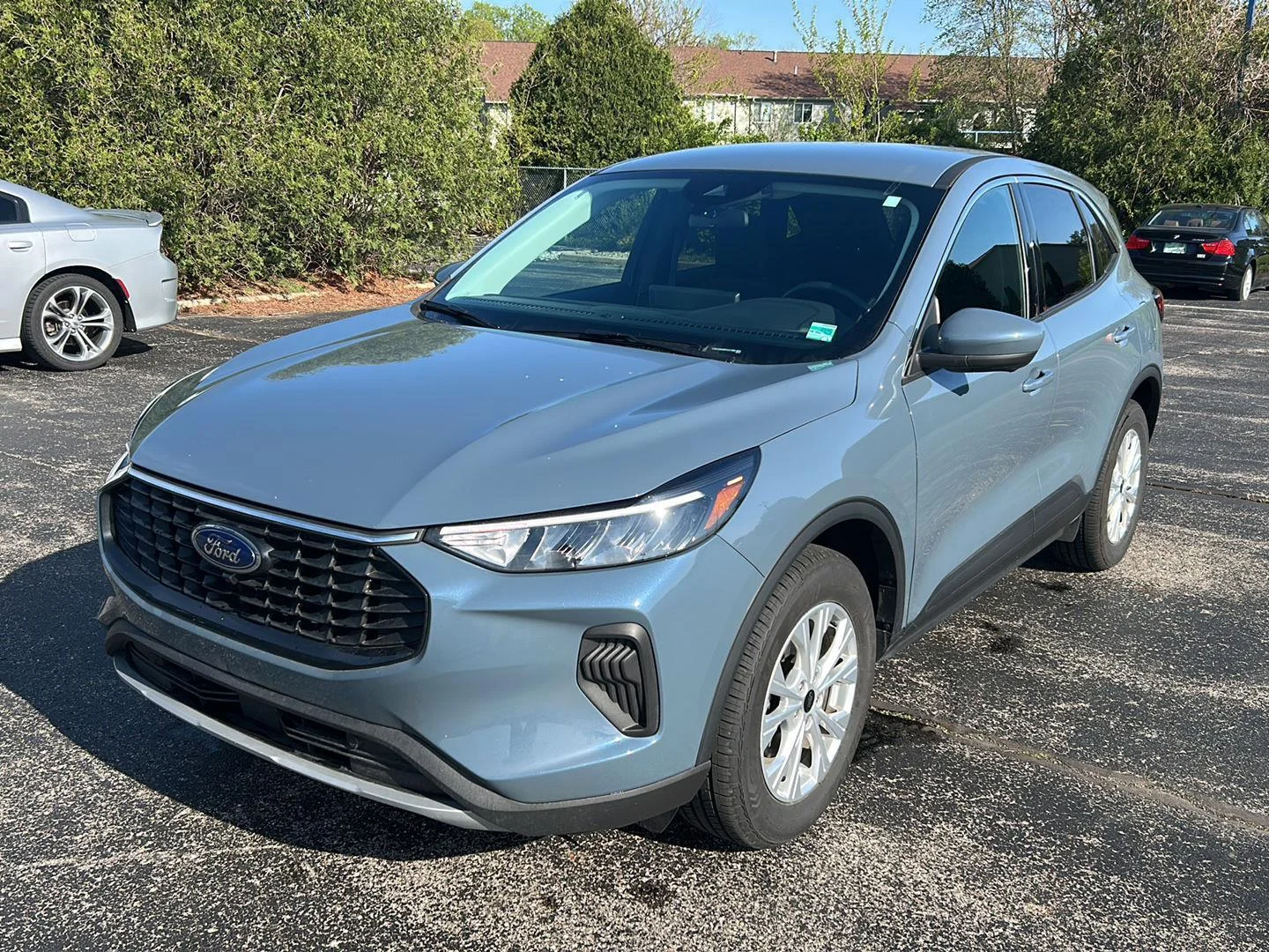 Used 2023 Vapor Blue Ford Active image 2