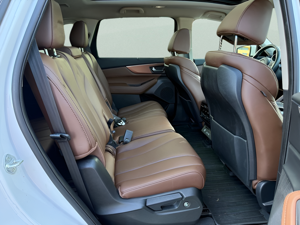 Used 2024 White Acura Technology image 14