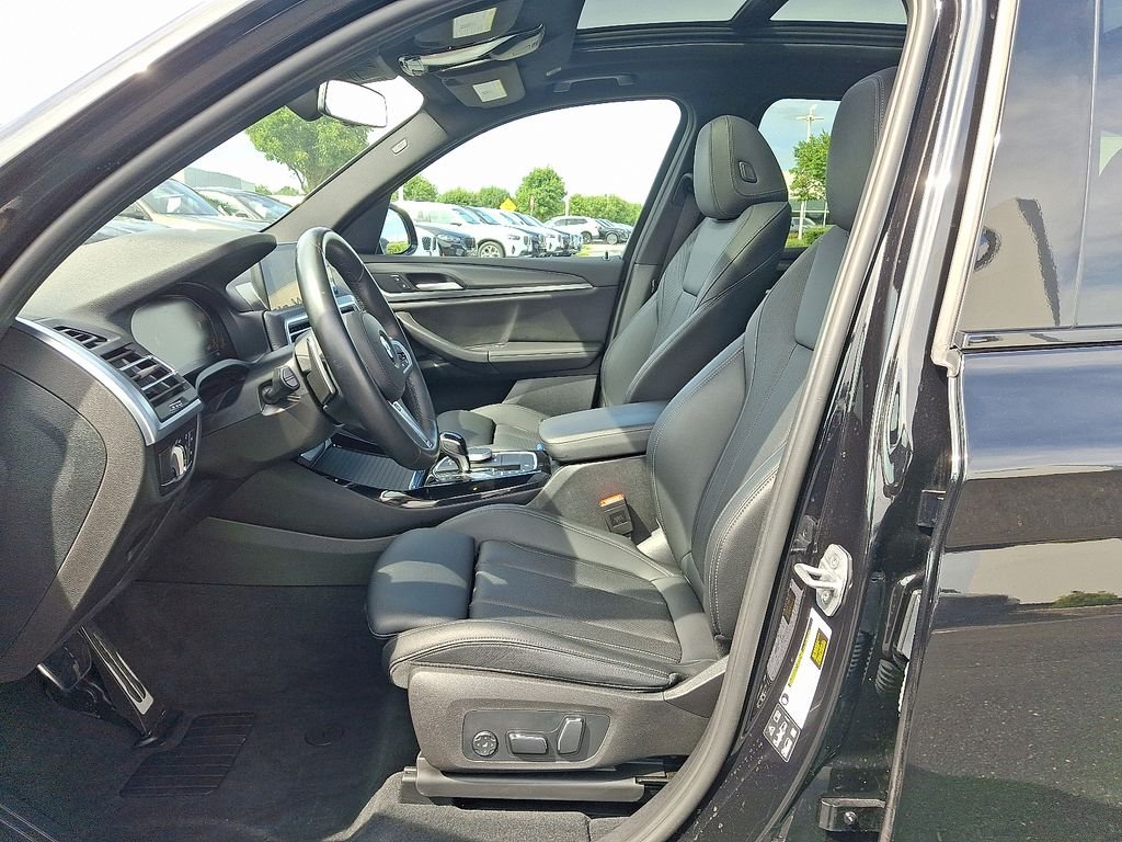 Certified Used 2024 Black Sapphire Metallic BMW xDrive30i image 14