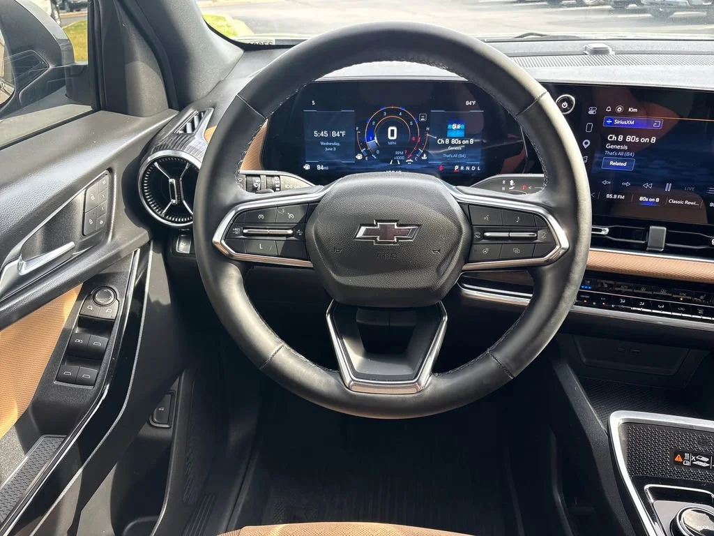2025 Chevrolet Equinox ACTIV - Photo 11
