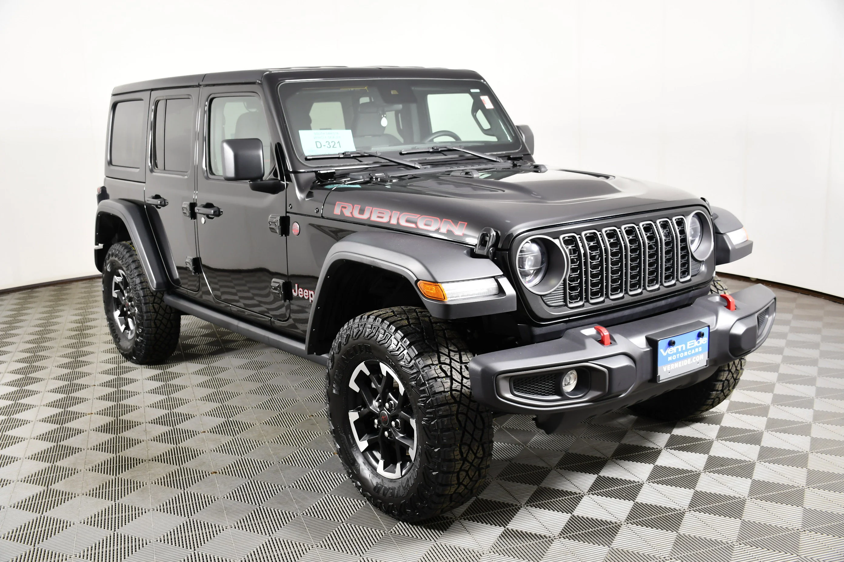 Used 2025 Black Clearcoat Jeep Rubicon image 3