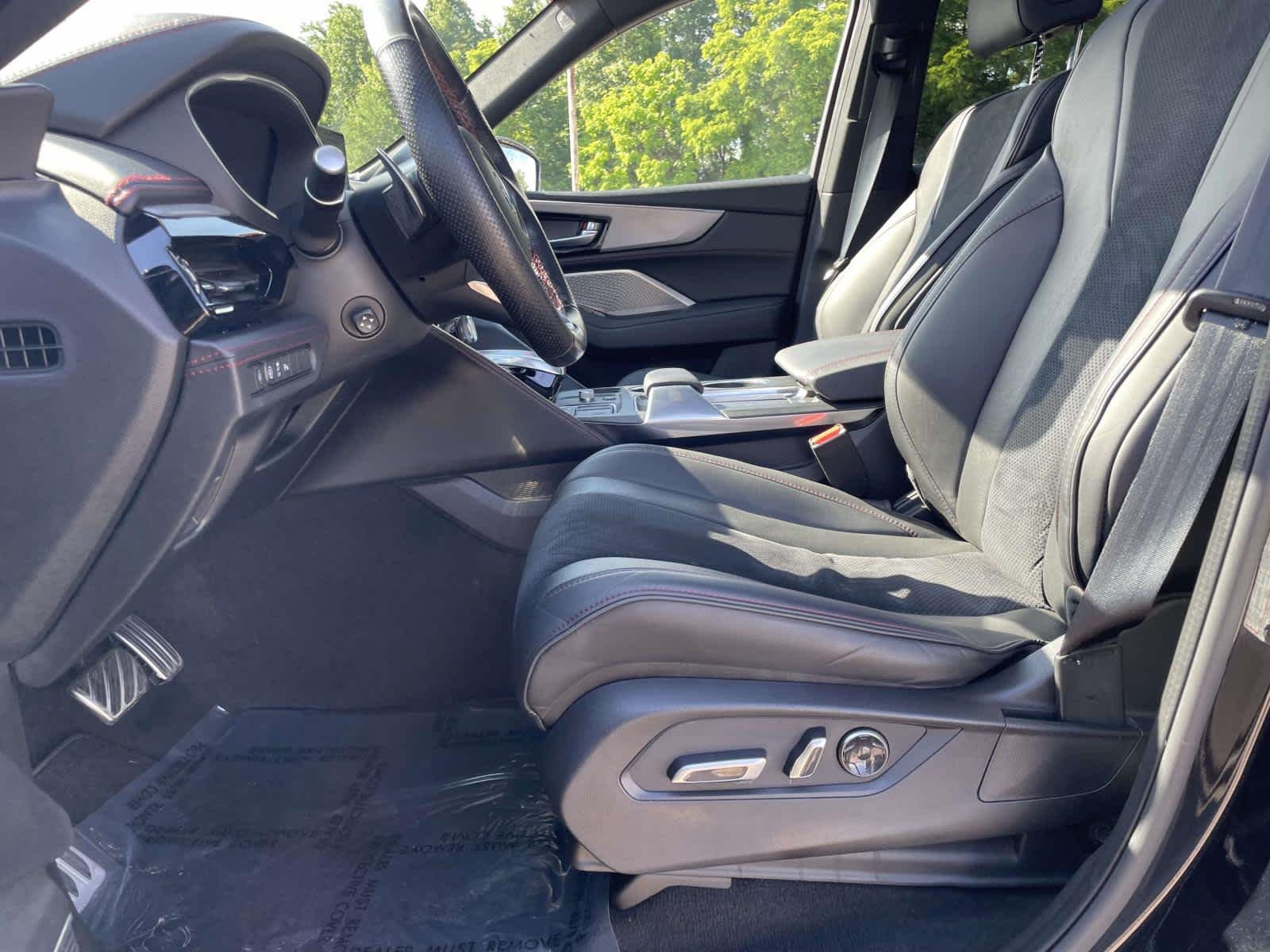 Used 2022 Majestic Black Pearl Acura w/A-Spec Package image 13