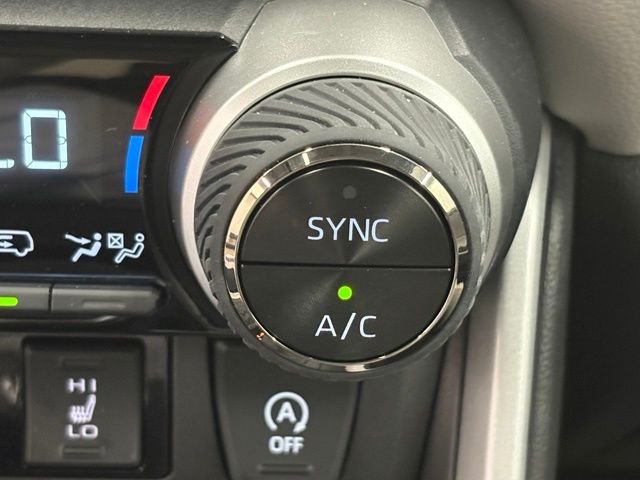 Used 2025 Beige Toyota XLE Premium image 30