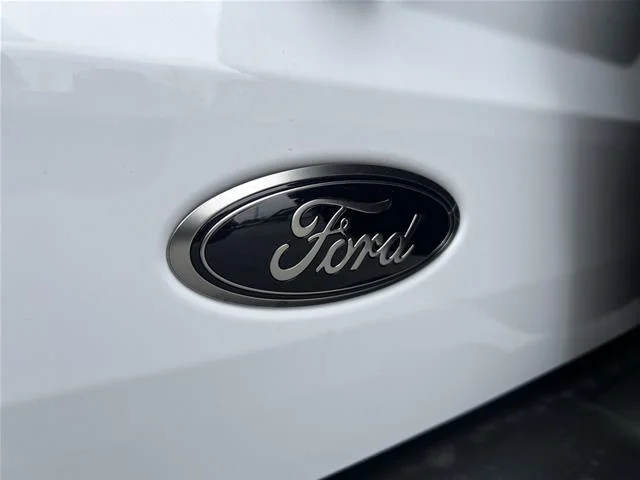 New 2026 Oxford White Ford Outer Banks® image 12